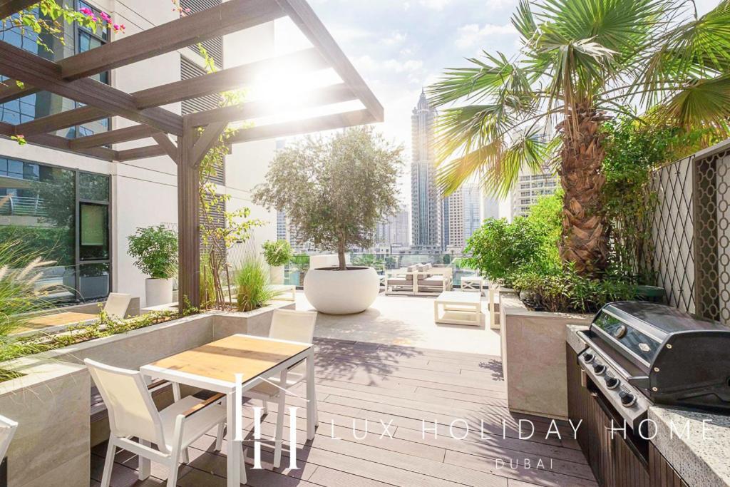 Lux Contemporary Suite With Full Marina View 6 دبي المظهر الخارجي الصورة