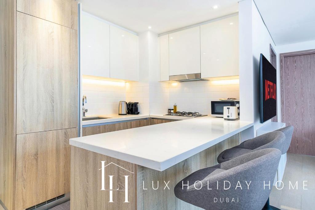 Lux Contemporary Suite With Full Marina View 6 دبي المظهر الخارجي الصورة